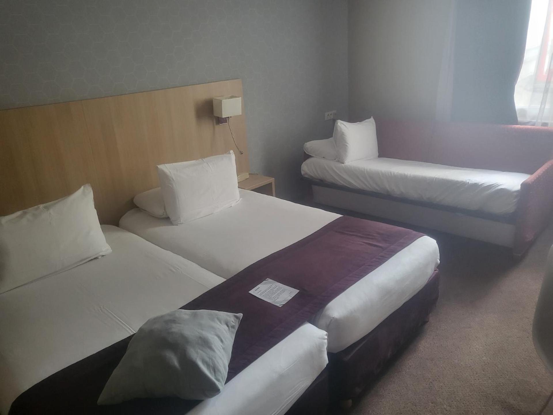 Hotel Europe And Spa Reims Exteriör bild